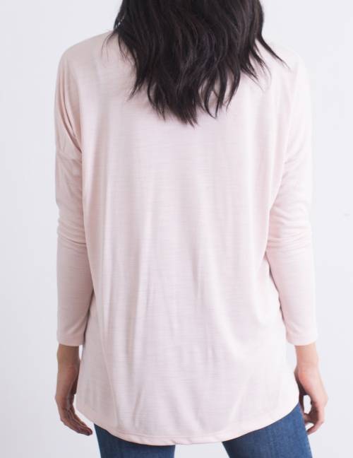 Alef Alef | אלף אלף - בגדי מעצבים | חולצת Desiree ורוד בהיר Alef Alef | אלף אלף - בגדי מעצבים | חולצת Desiree ורוד בהיר