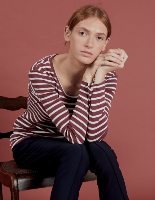 Alef Alef | אלף אלף - בגדי מעצבים | חולצת Tamar | פסים בורדו Alef Alef | אלף אלף - בגדי מעצבים | חולצת Tamar | פסים בורדו