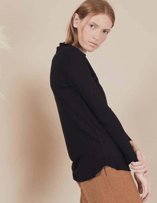 Alef Alef | אלף אלף - בגדי מעצבים | חולצת Susan | שחור Alef Alef | אלף אלף - בגדי מעצבים | חולצת Susan | שחור