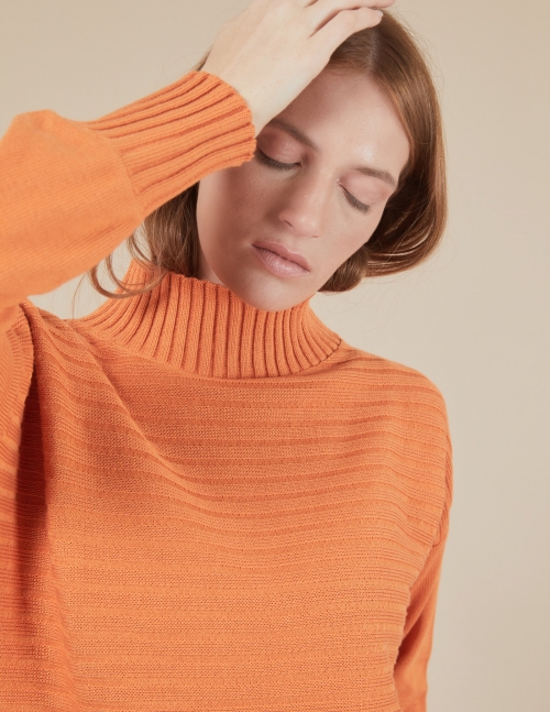 Alef Alef | אלף אלף - בגדי מעצבים | סוודר Pedro כתום Alef Alef | אלף אלף - בגדי מעצבים | סוודר Pedro כתום