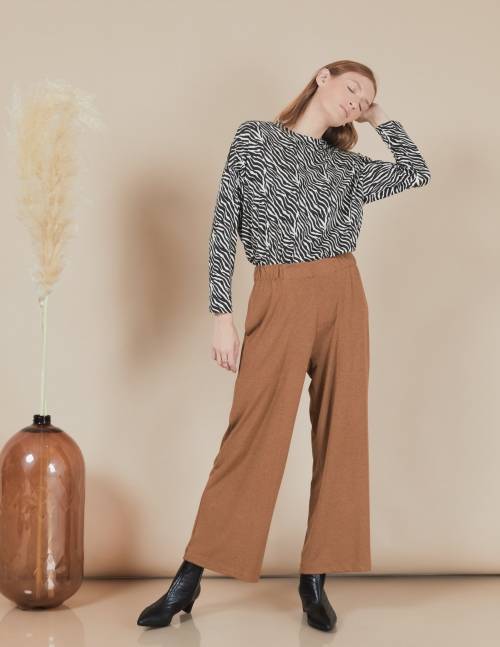 Alef Alef | אלף אלף - בגדי מעצבים | מכנסי Willie קאמל Alef Alef | אלף אלף - בגדי מעצבים | מכנסי Willie קאמל