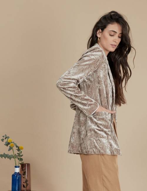 Alef Alef | אלף אלף - בגדי מעצבים | ז'קט Maria בז' Alef Alef | אלף אלף - בגדי מעצבים | ז'קט Maria בז'