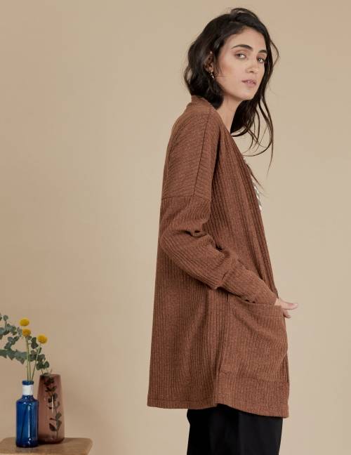 Alef Alef | אלף אלף - בגדי מעצבים | עליונית Bessie | קאמל Alef Alef | אלף אלף - בגדי מעצבים | עליונית Bessie | קאמל