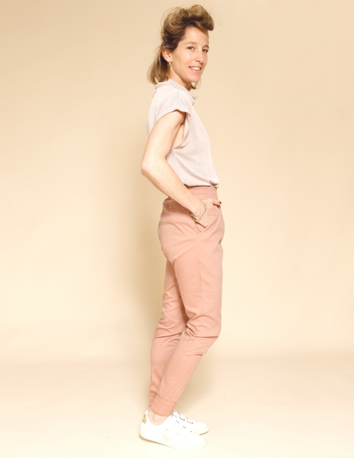 Alef Alef | אלף אלף - בגדי מעצבים | מכנסי Dayan פודרה Alef Alef | אלף אלף - בגדי מעצבים | מכנסי Dayan פודרה