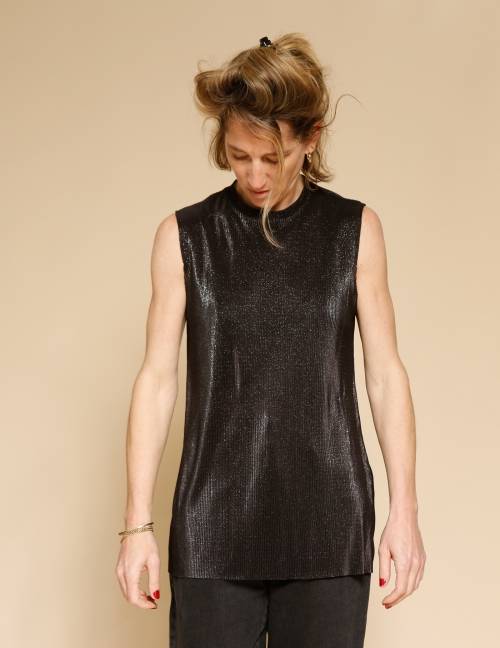 Alef Alef | אלף אלף - בגדי מעצבים | גופית Klein שחור נצנץ Alef Alef | אלף אלף - בגדי מעצבים | גופית Klein שחור נצנץ