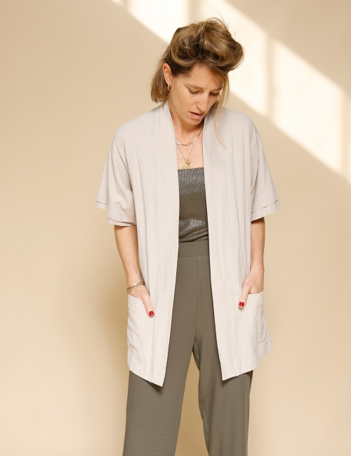 Alef Alef | אלף אלף - בגדי מעצבים | קימונו Shavit אבן Alef Alef | אלף אלף - בגדי מעצבים | קימונו Shavit אבן