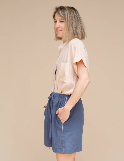 Alef Alef | אלף אלף - בגדי מעצבים | מכנסי Giladi נייבי / לבן Alef Alef | אלף אלף - בגדי מעצבים | מכנסי Giladi נייבי / לבן