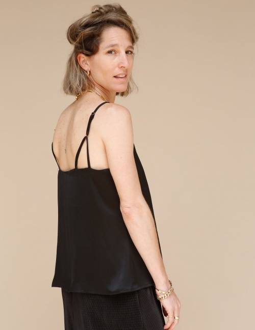 Alef Alef | אלף אלף - בגדי מעצבים | גופית Betty שחור Alef Alef | אלף אלף - בגדי מעצבים | גופית Betty שחור