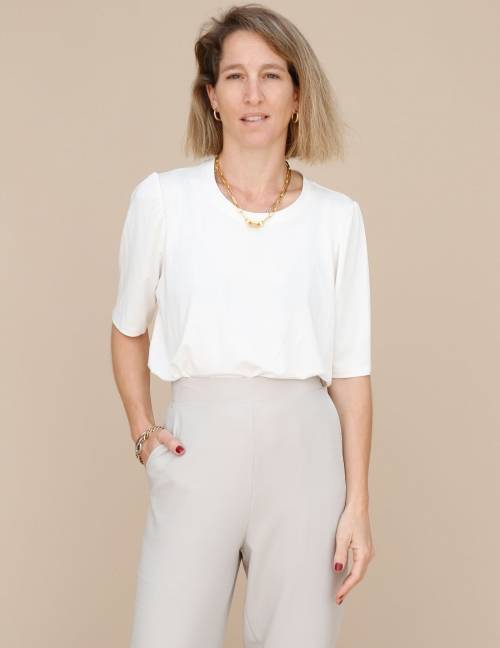 Alef Alef | אלף אלף - בגדי מעצבים | חולצת Diana שמנת Alef Alef | אלף אלף - בגדי מעצבים | חולצת Diana שמנת