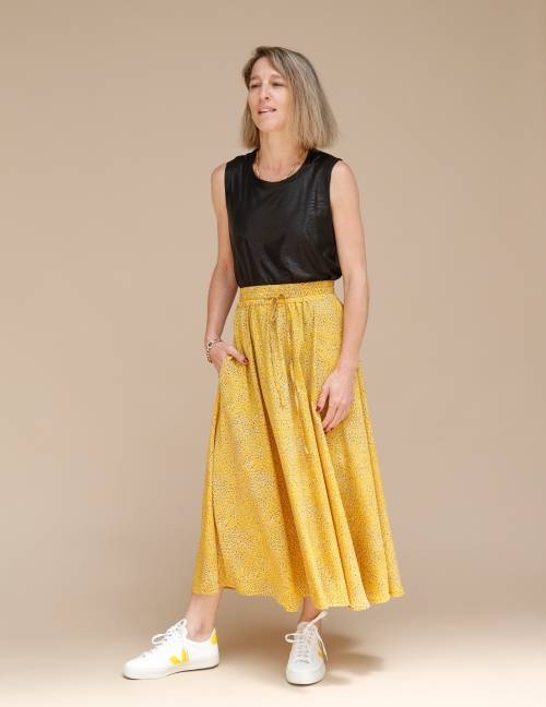 Alef Alef | אלף אלף - בגדי מעצבים | חצאית ATIAS צהוב דפוס Alef Alef | אלף אלף - בגדי מעצבים | חצאית ATIAS צהוב דפוס