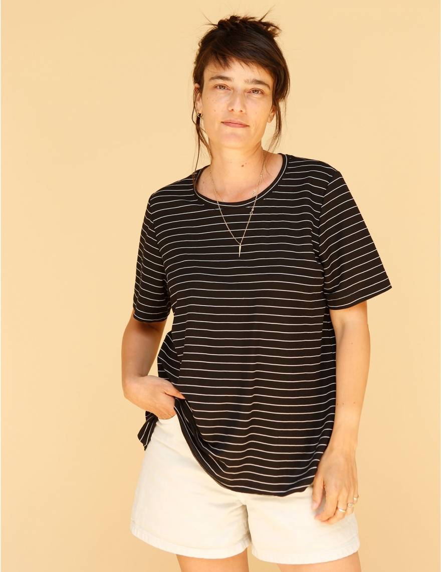 Alef Alef | אלף אלף - בגדי מעצבים | חולצת Cohen שחור פס לבן