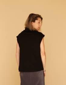 Alef Alef | אלף אלף - בגדי מעצבים | חולצת Eini שחור