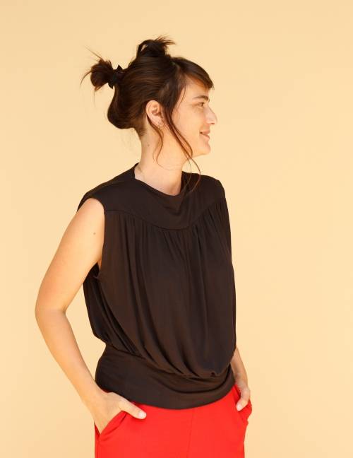 Alef Alef | אלף אלף - בגדי מעצבים | חולצת Gafni שחור Alef Alef | אלף אלף - בגדי מעצבים | חולצת Gafni שחור