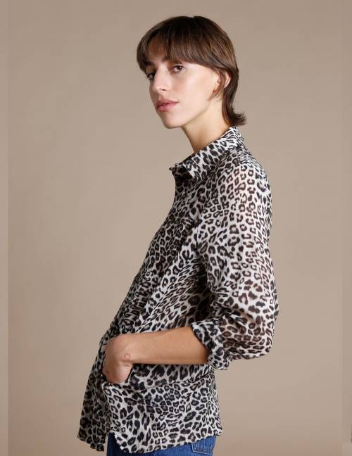 Alef Alef | אלף אלף - בגדי מעצבים | חולצת Tavor מנומר חום Alef Alef | אלף אלף - בגדי מעצבים | חולצת Tavor מנומר חום