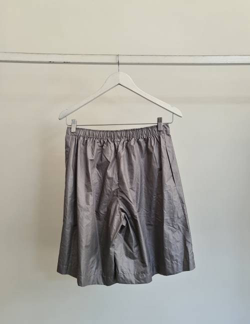 Alef Alef | אלף אלף - בגדי מעצבים | Sample | מכנסי ברמודה Alef Alef | אלף אלף - בגדי מעצבים | Sample | מכנסי ברמודה