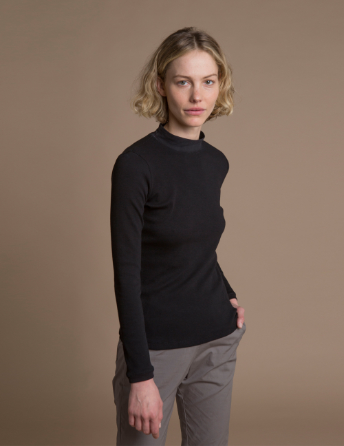 Alef Alef | אלף אלף - בגדי מעצבים | חולצת Bona שחור Alef Alef | אלף אלף - בגדי מעצבים | חולצת Bona שחור