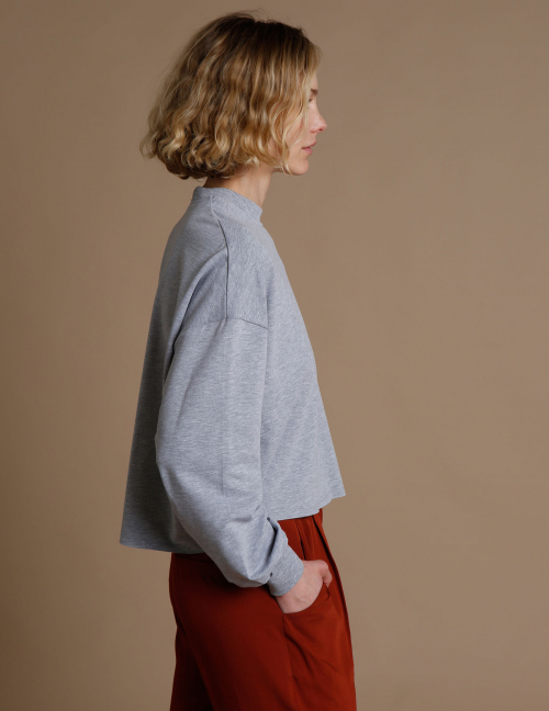 Alef Alef | אלף אלף - בגדי מעצבים | סווטשרט FITZ אפור מלאנז' Alef Alef | אלף אלף - בגדי מעצבים | סווטשרט FITZ אפור מלאנז'