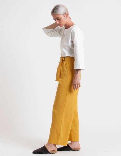 Alef Alef | אלף אלף - בגדי מעצבים | מכנסי Andrew חרדל Alef Alef | אלף אלף - בגדי מעצבים | מכנסי Andrew חרדל