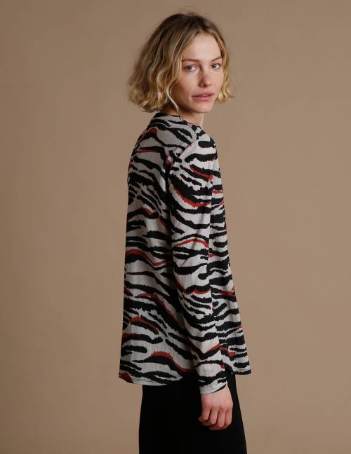 Alef Alef | אלף אלף - בגדי מעצבים | חולצת Saana | זברה Alef Alef | אלף אלף - בגדי מעצבים | חולצת Saana | זברה