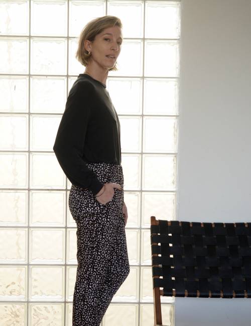 Alef Alef | אלף אלף - בגדי מעצבים | חולצת NAPOLEON שחור פחם Alef Alef | אלף אלף - בגדי מעצבים | חולצת NAPOLEON שחור פחם