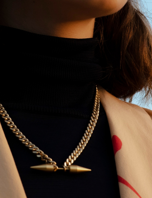 Alef Alef | אלף אלף - בגדי מעצבים | גורמט UM2 זהב עבה Alef Alef | אלף אלף - בגדי מעצבים | גורמט UM2 זהב עבה