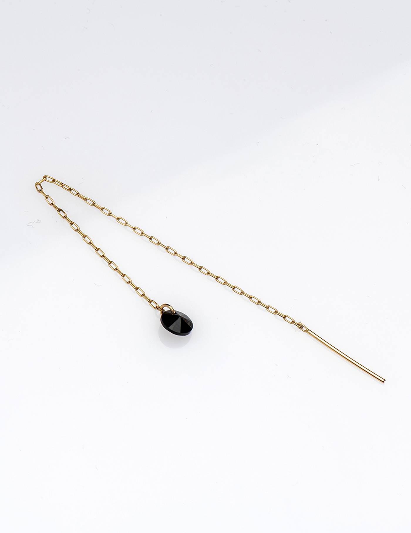 עגיל משרשרת גולפילד, עם אבן סברובסקי מנצנצת בקצה