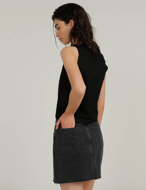 Alef Alef | אלף אלף - בגדי מעצבים | גופית APOLO שחור Alef Alef | אלף אלף - בגדי מעצבים | גופית APOLO שחור