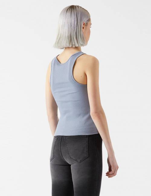 Alef Alef | אלף אלף - בגדי מעצבים | Demi Top | Shark Alef Alef | אלף אלף - בגדי מעצבים | Demi Top | Shark