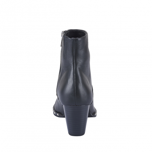 Alef Alef | אלף אלף - בגדי מעצבים | Sol Sana | Cristopher שחור Alef Alef | אלף אלף - בגדי מעצבים | Sol Sana | Cristopher שחור