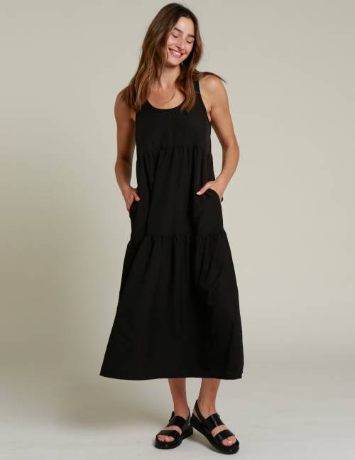 Alef Alef | אלף אלף - בגדי מעצבים | שמלת NIA שחור Alef Alef | אלף אלף - בגדי מעצבים | שמלת NIA שחור