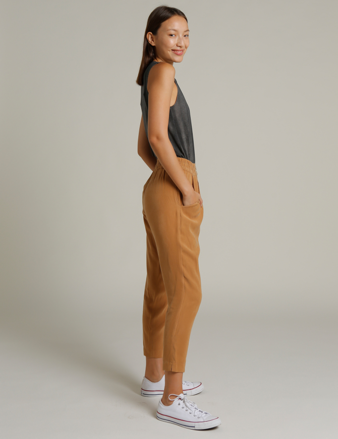 אלף אלף - בגדי מעצבים | Alef Alef בגדי מעצבים