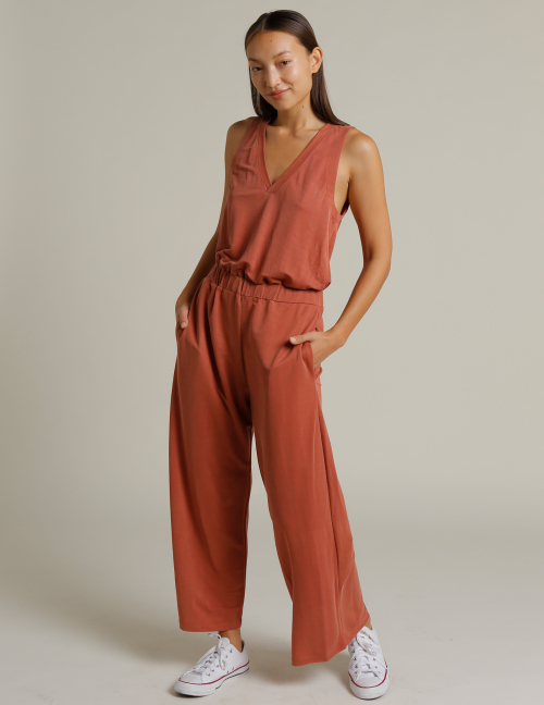 Alef Alef | אלף אלף - בגדי מעצבים | אוברול SUN אפרסק Alef Alef | אלף אלף - בגדי מעצבים | אוברול SUN אפרסק