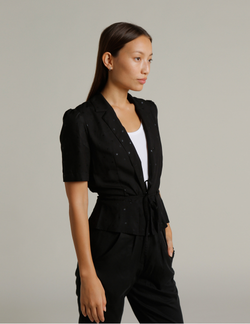 Alef Alef | אלף אלף - בגדי מעצבים | חולצת LEAF שחור פויל Alef Alef | אלף אלף - בגדי מעצבים | חולצת LEAF שחור פויל