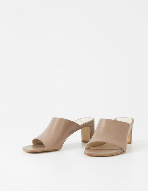 Alef Alef | אלף אלף - בגדי מעצבים | עקב LUISA בז Alef Alef | אלף אלף - בגדי מעצבים | עקב LUISA בז