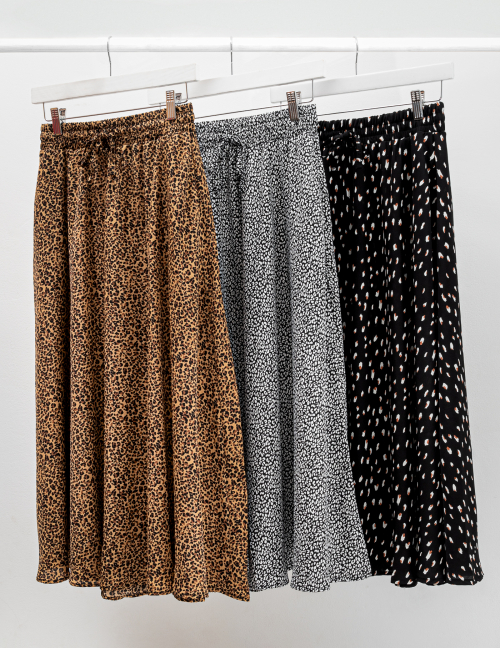 Alef Alef | אלף אלף - בגדי מעצבים | חצאית SYMI כתמים Alef Alef | אלף אלף - בגדי מעצבים | חצאית SYMI כתמים