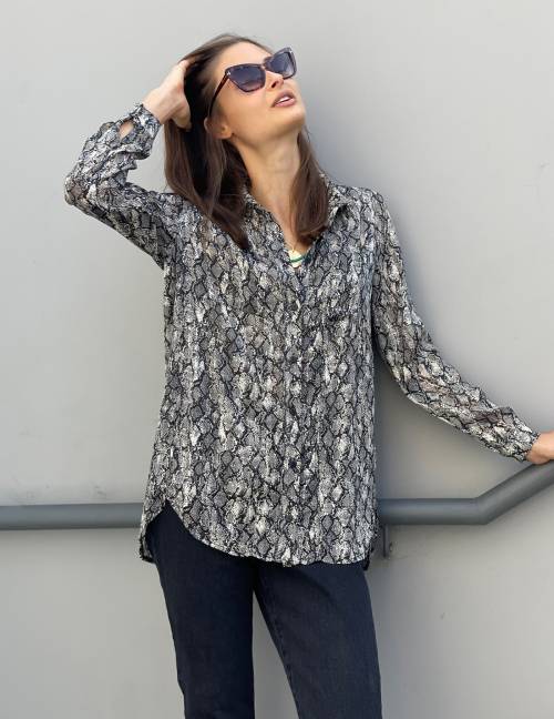 Alef Alef | אלף אלף - בגדי מעצבים | חולצת FRIO נחש Alef Alef | אלף אלף - בגדי מעצבים | חולצת FRIO נחש