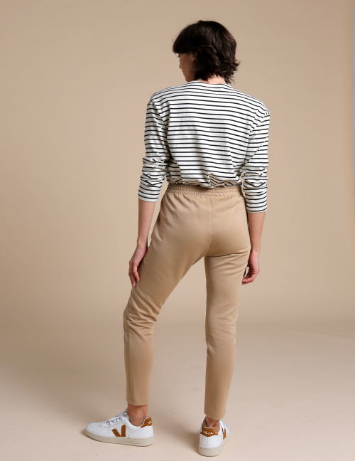 Alef Alef | אלף אלף - בגדי מעצבים | מכנסי CLOUDY קאמל Alef Alef | אלף אלף - בגדי מעצבים | מכנסי CLOUDY קאמל