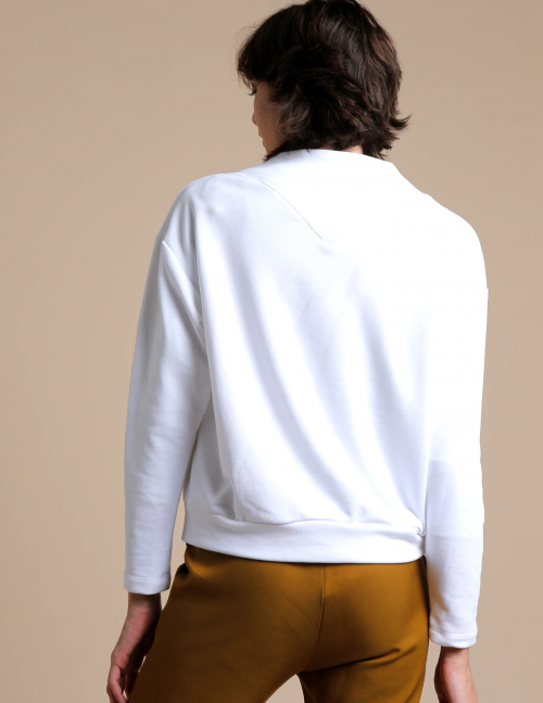 Alef Alef | אלף אלף - בגדי מעצבים | סווטשירט RAIN לבן Alef Alef | אלף אלף - בגדי מעצבים | סווטשירט RAIN לבן