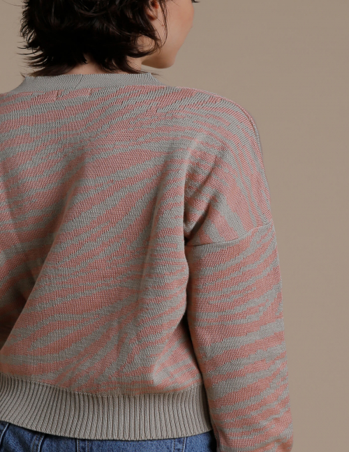 Alef Alef | אלף אלף - בגדי מעצבים | סוודר SNOW פודרה Alef Alef | אלף אלף - בגדי מעצבים | סוודר SNOW פודרה