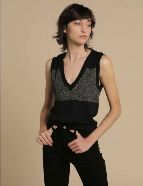 Alef Alef | אלף אלף - בגדי מעצבים | BOLERO אפודה שחור פס זהב Alef Alef | אלף אלף - בגדי מעצבים | BOLERO אפודה שחור פס זהב