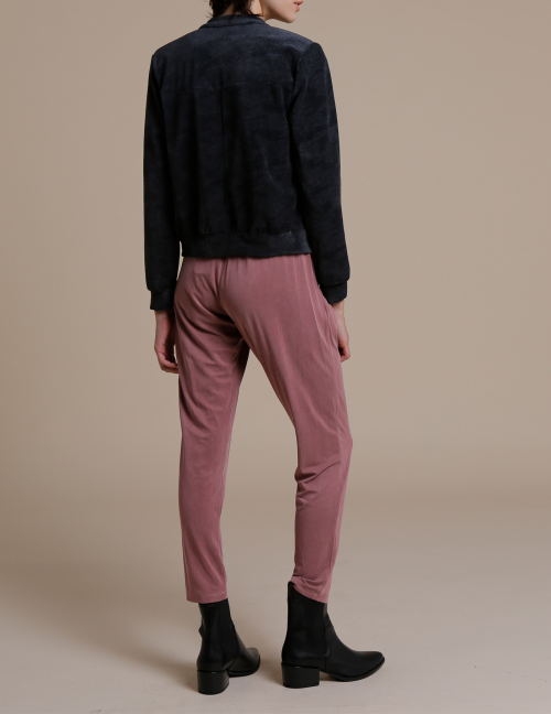 Alef Alef | אלף אלף - בגדי מעצבים | מכנסי Tenenbaum לילך Alef Alef | אלף אלף - בגדי מעצבים | מכנסי Tenenbaum לילך