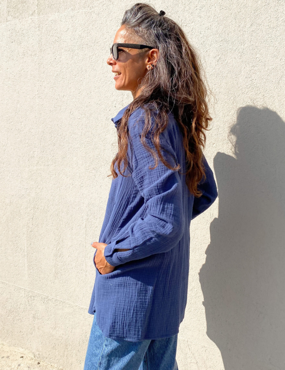 Alef Alef | אלף אלף - בגדי מעצבים | חולצת MANTE כחול אינידיגו