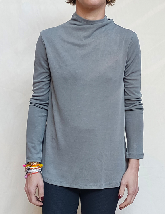 Alef Alef | אלף אלף - בגדי מעצבים | חולצת CALLA אפור בהיר