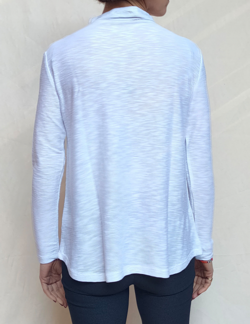 Alef Alef | אלף אלף - בגדי מעצבים | חולצת CALLA לבן Alef Alef | אלף אלף - בגדי מעצבים | חולצת CALLA לבן