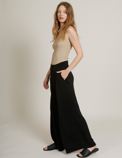 Alef Alef | אלף אלף - בגדי מעצבים | מכנסיים מתרחבים LOPE שחור Alef Alef | אלף אלף - בגדי מעצבים | מכנסיים מתרחבים LOPE שחור