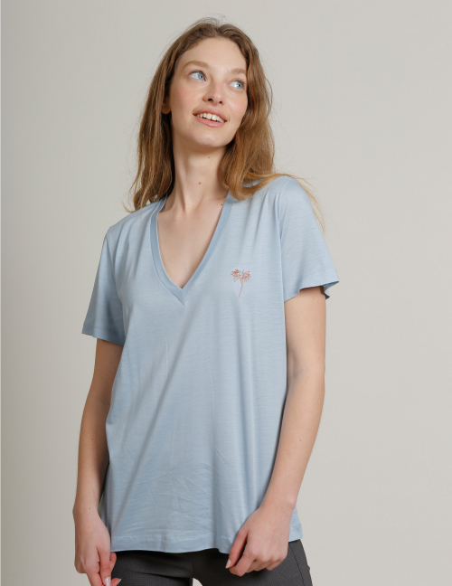 Alef Alef | אלף אלף - בגדי מעצבים | טי שירט PALM תכלת Alef Alef | אלף אלף - בגדי מעצבים | טי שירט PALM תכלת