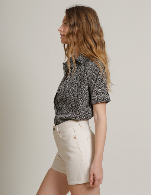 Alef Alef | אלף אלף - בגדי מעצבים | חולצת JUNGLE שחור לבן Alef Alef | אלף אלף - בגדי מעצבים | חולצת JUNGLE שחור לבן