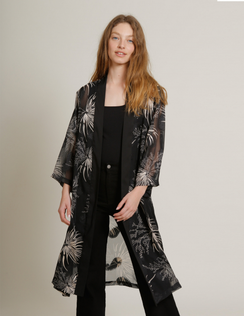 Alef Alef | אלף אלף - בגדי מעצבים | קימונו YAKUSIMA שיפון שחור לבן Alef Alef | אלף אלף - בגדי מעצבים | קימונו YAKUSIMA שיפון שחור לבן