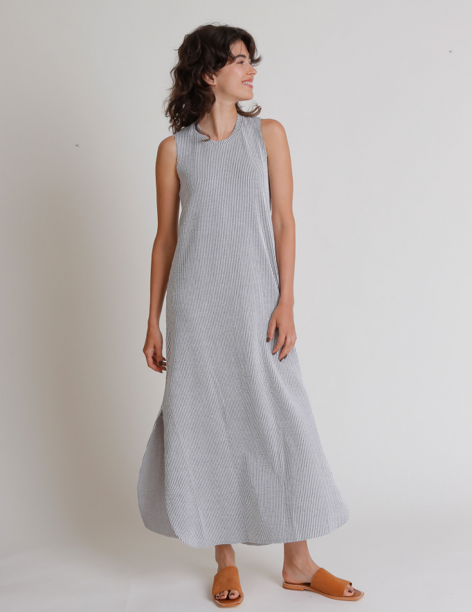 Alef Alef | אלף אלף - בגדי מעצבים | שמלת מקסי ASTER פסים אפור לבן