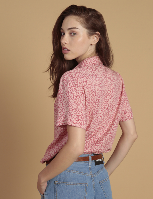 Alef Alef | אלף אלף - בגדי מעצבים | חולצת JUNGLE פרינט וורוד Alef Alef | אלף אלף - בגדי מעצבים | חולצת JUNGLE פרינט וורוד
